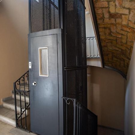Newly Renovated Apartment By The Vatican ローマ エクステリア 写真